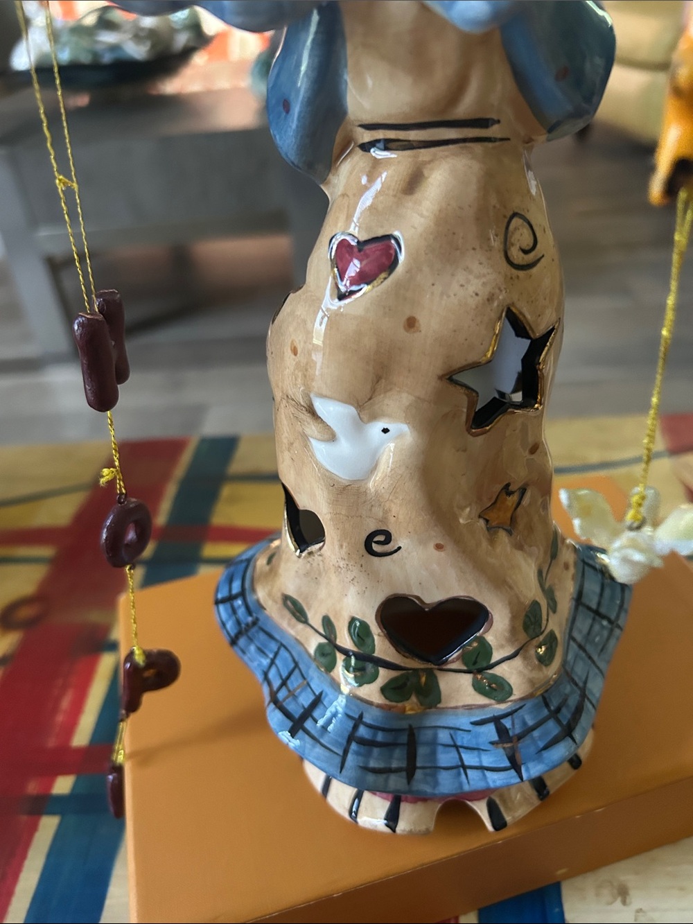 Blue SkyHand-Painted Angel Figurine Lantern - Blue, Yellow, Cream very Detailed - Picture 10 of 12